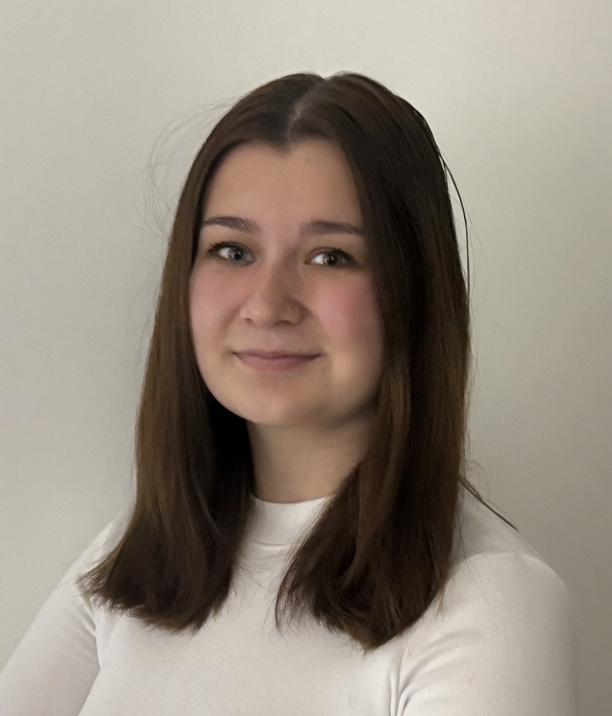 Lora a fiatalos fodrász